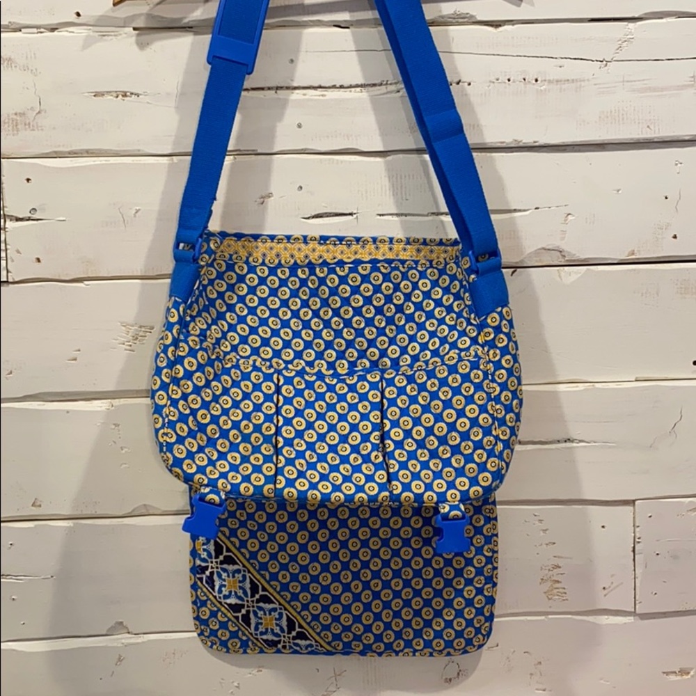 Vera Bradley Messenger Bag - Picture 4 of 5